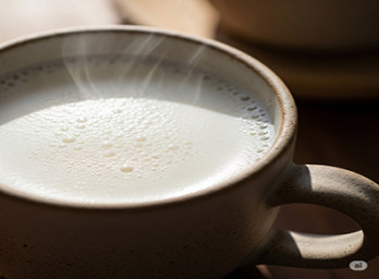 Almond Hot Milk